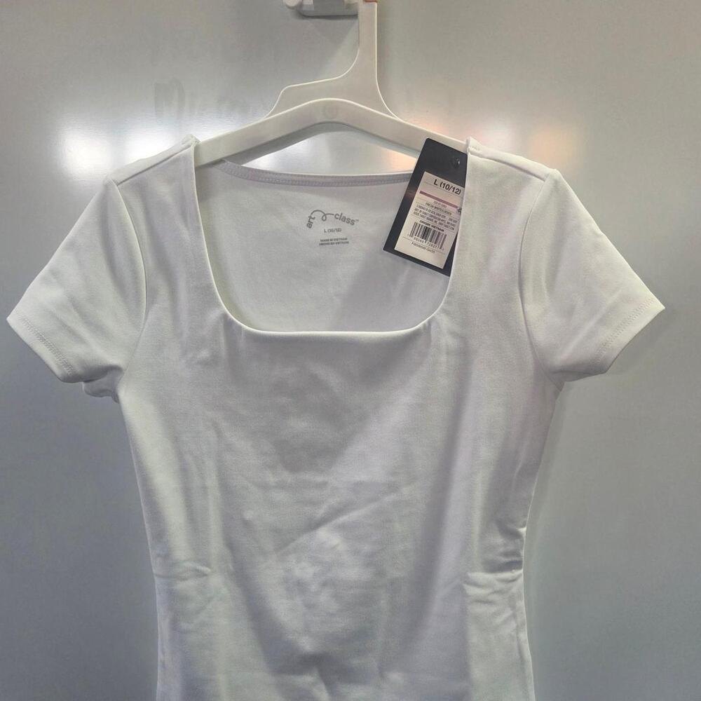 Art Class kids/girls size L square neck crop top